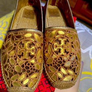 Gold Tory Burch Espadrille, size 11